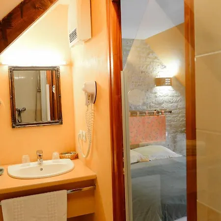 De La Mue Hotel Thaon