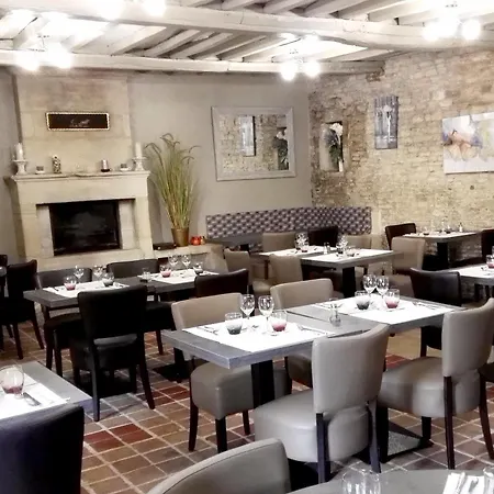 De La Mue Hotel Thaon