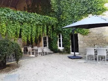 Hotel De La Mue